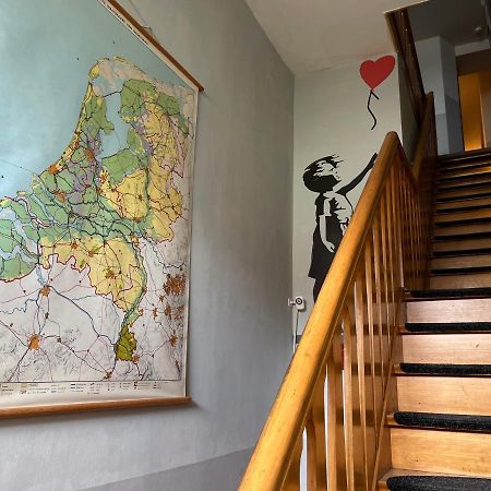 B&B Les Ecoliers 체레인 외부 사진