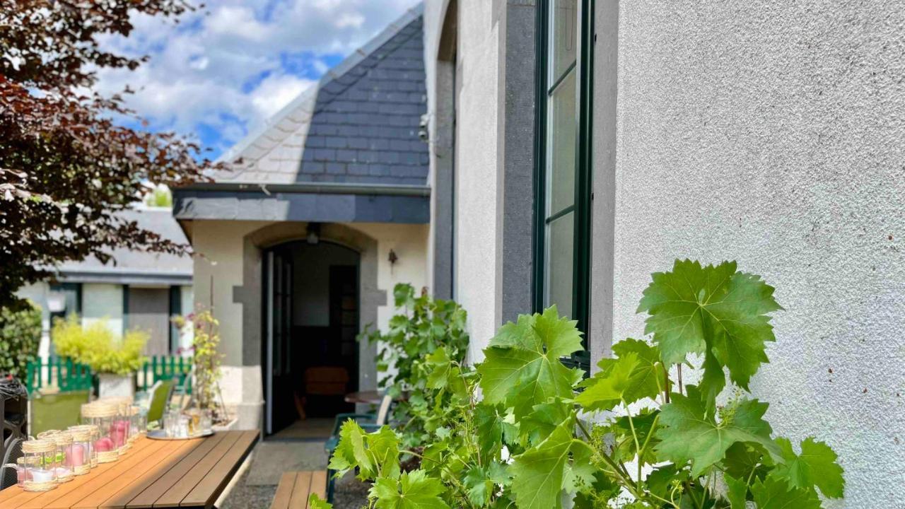 B&B Les Ecoliers 체레인 외부 사진