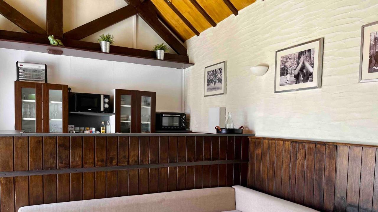 B&B Les Ecoliers 체레인 외부 사진