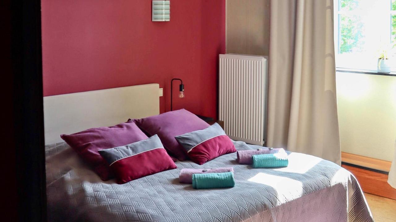 B&B Les Ecoliers 체레인 외부 사진