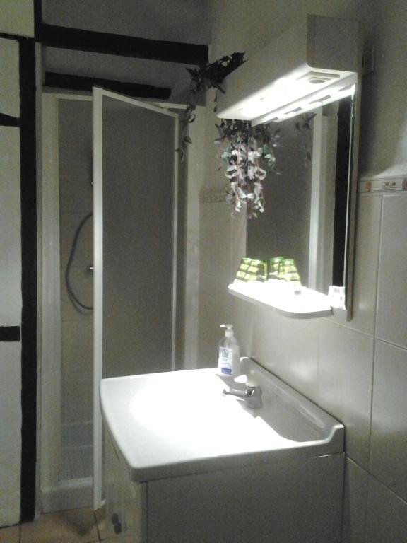 B&B Les Ecoliers 체레인 객실 사진