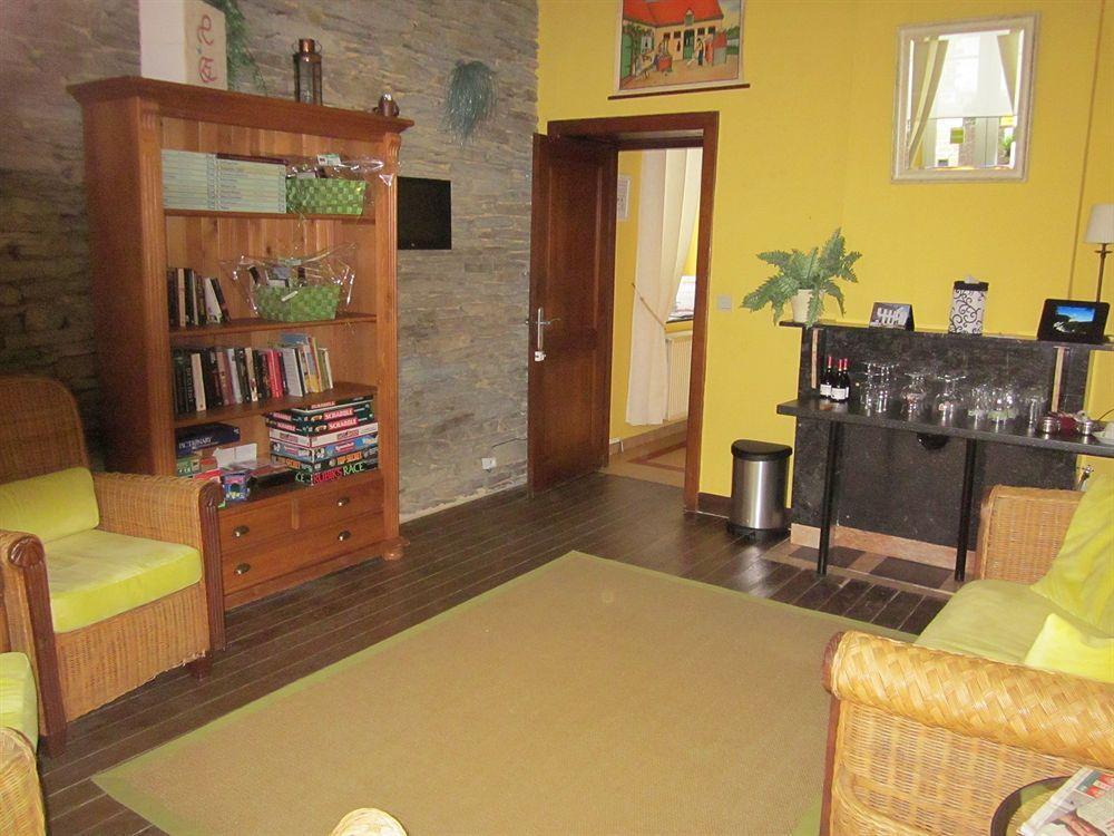 B&B Les Ecoliers 체레인 외부 사진